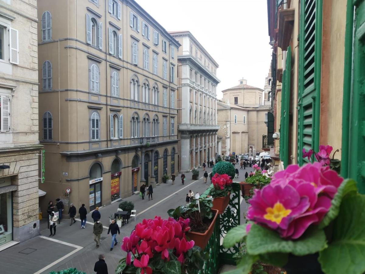 B&B La Casa In Centro Ancona Exterior photo